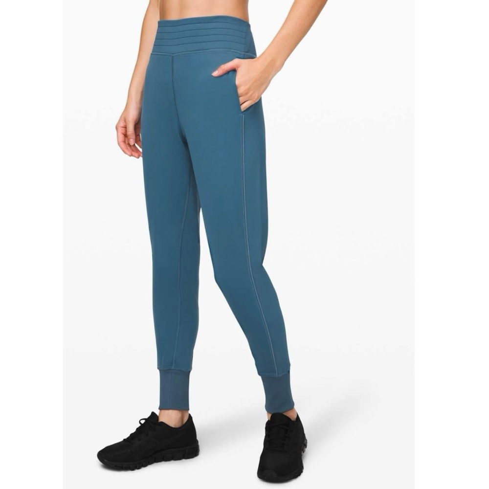 Lululemon Flurry Up Joggers 28” Women’s 4 Petrol Blue $98.00‎